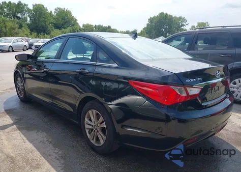 2012 Hyundai Sonata Gls Pzev z USA, uszkodzony, nr VIN 5NPEB4AC2CH497009
